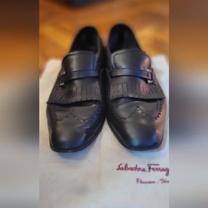 Men's Leather Ferragamo Wing Tip & Tassel  Dress Shoes With Dust Bag Size 8 1/2